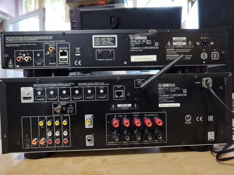 Bluray player SACD Yamaha BD-S667 HDMI, YouTube,3D
