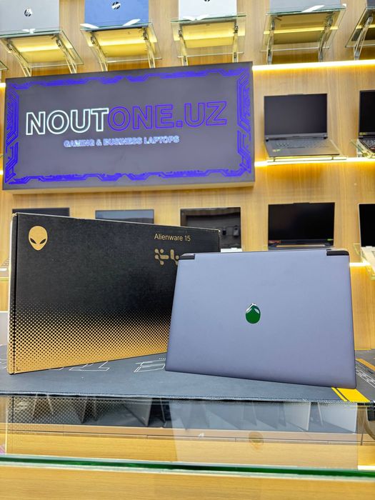 Noutbuk Dell Alienware 15 Ryzen 5 220 RTX4050 16/512GB 15.3’ Ips 165Hz