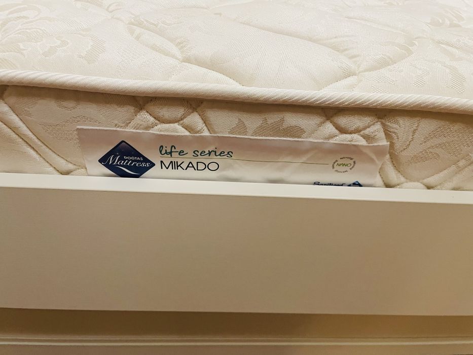 Продам детский гарнитур для девочки