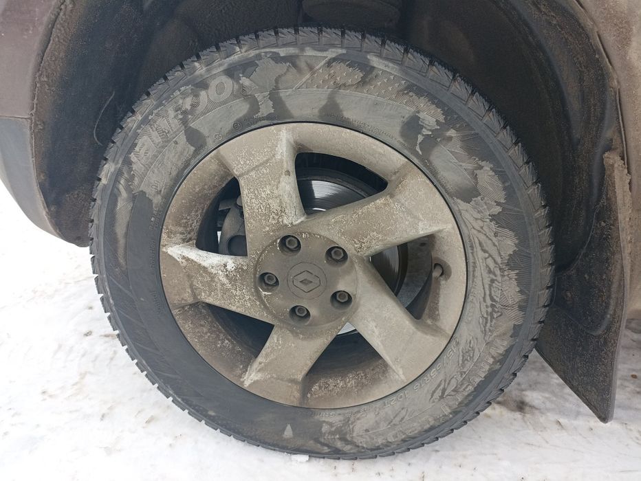 Продам автомобиль Renault Duster