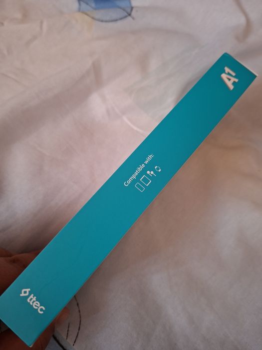 Външна батерия Чисто Нова