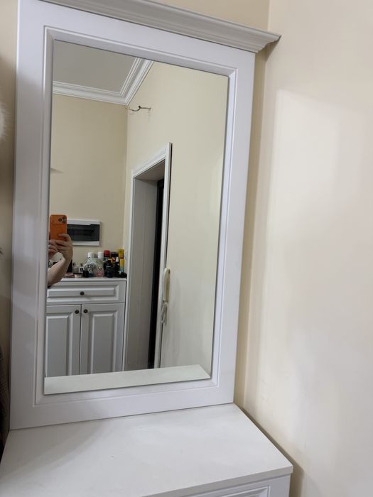 Продается шкаф навесной