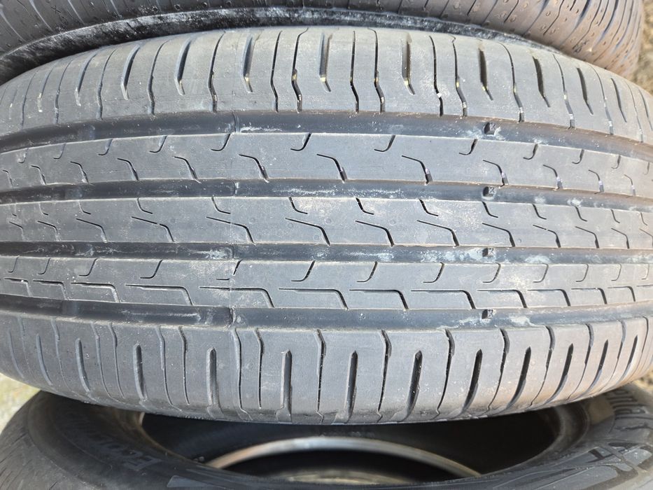 Vând anvelope Continental eco contact 6 195/55R16 87H