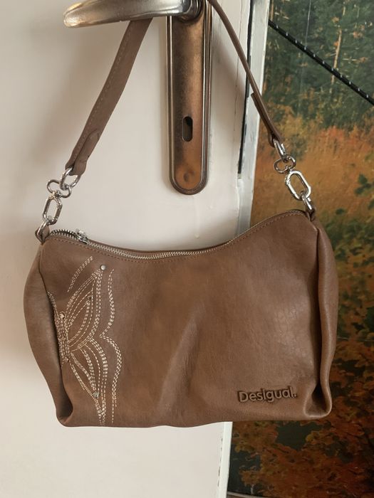 Нова чанта Desigual