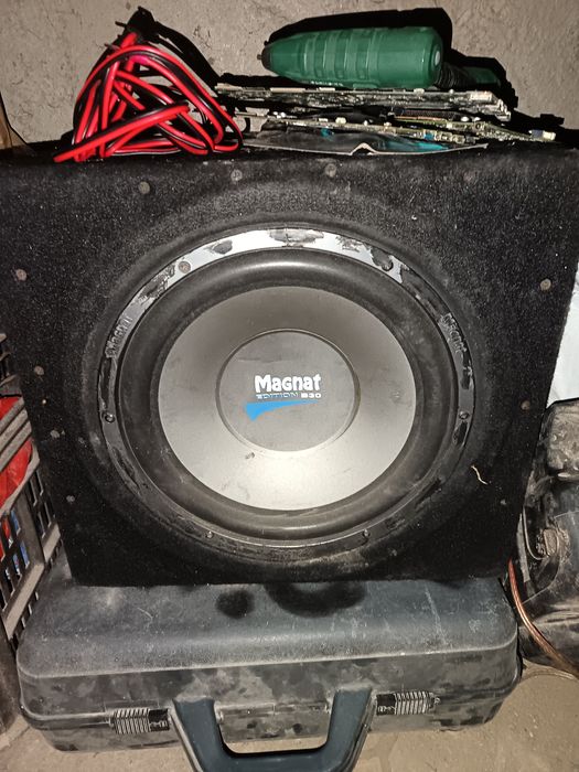 Tub de bas magnat 800W