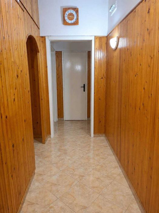 Продавам апартамент