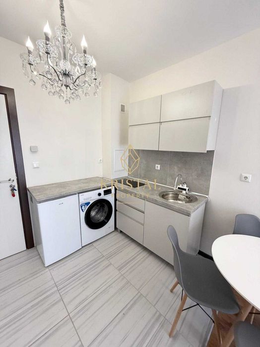 Продава се Двустаен апартамент в Свети Влас - 45 кв.м за 1667 €/кв.м - Снимка #1