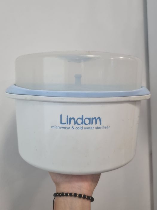 Стерилизатор за микровълнова печка