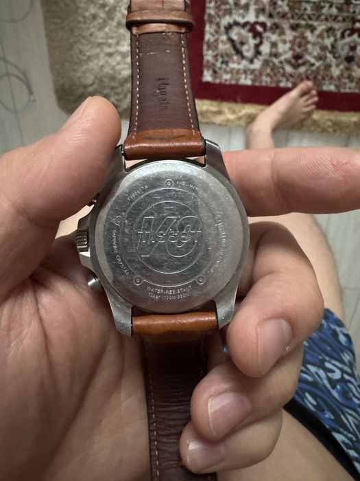 Продам часы tissot