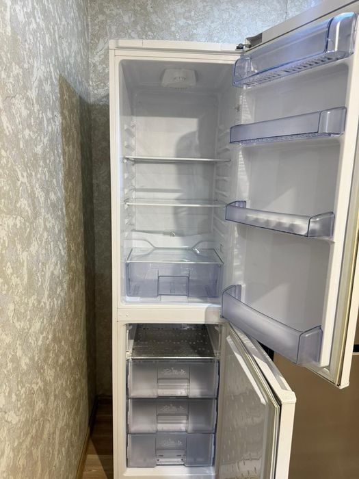 Продам холодильник Beko