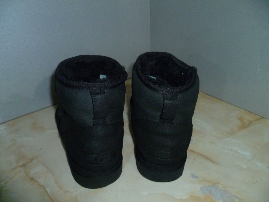 UGG оригинални ботуши №40