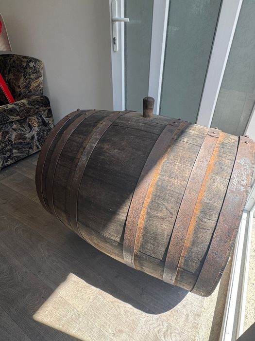 Butoi stejar 220 litri