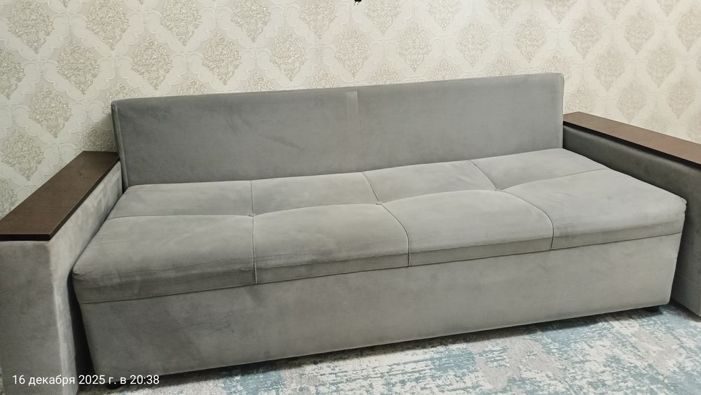 Продам диван 2 метра