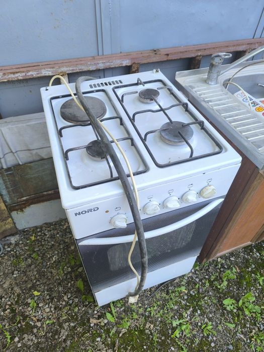 Продам газплиту б/у