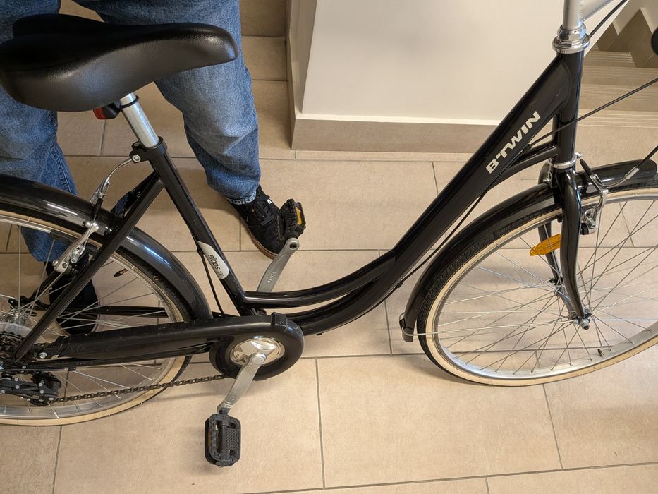 Bicicleta damă oraș Btwin Elops 100
