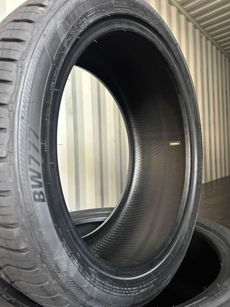 Нови Летни Гуми BEARWAY BW777 315/35R22 111V БОРД 3153522