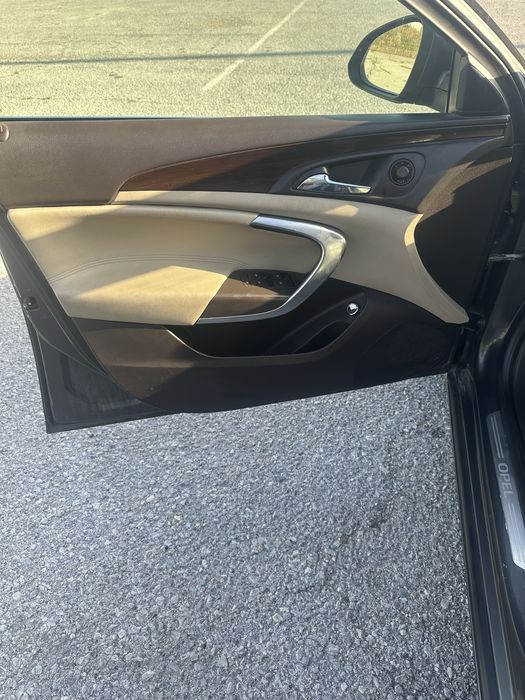 Опел инсигния 4*4 cosmo