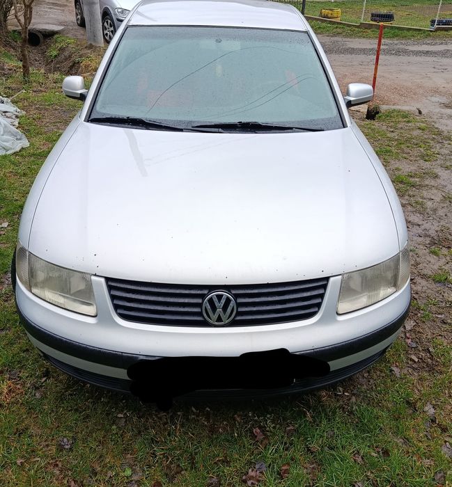 Vând PASSAT sau schimb cu ceva mai mic