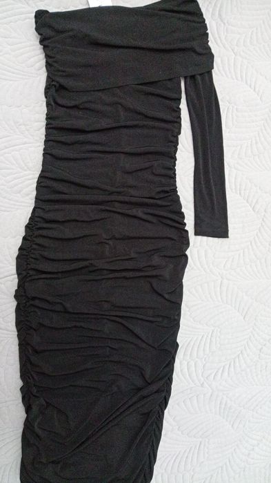 Срочно продам платья