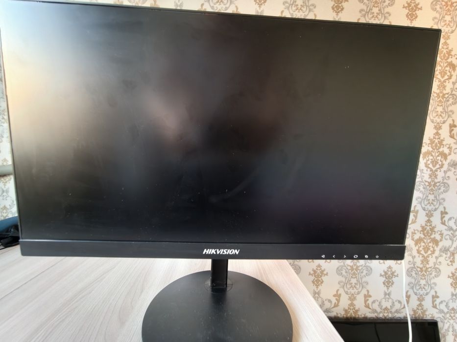 Монитор Hikvision