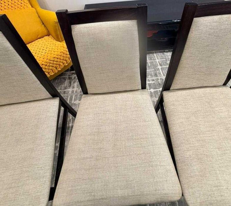 Стулья в гостиную или кухню