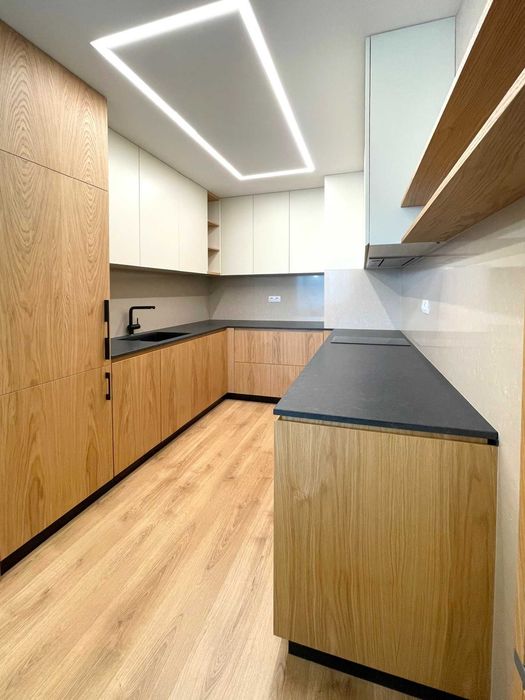 Продава се Двустаен апартамент в София, Модерно предградие - 87 кв.м за 674 €/кв.м - Снимка #1