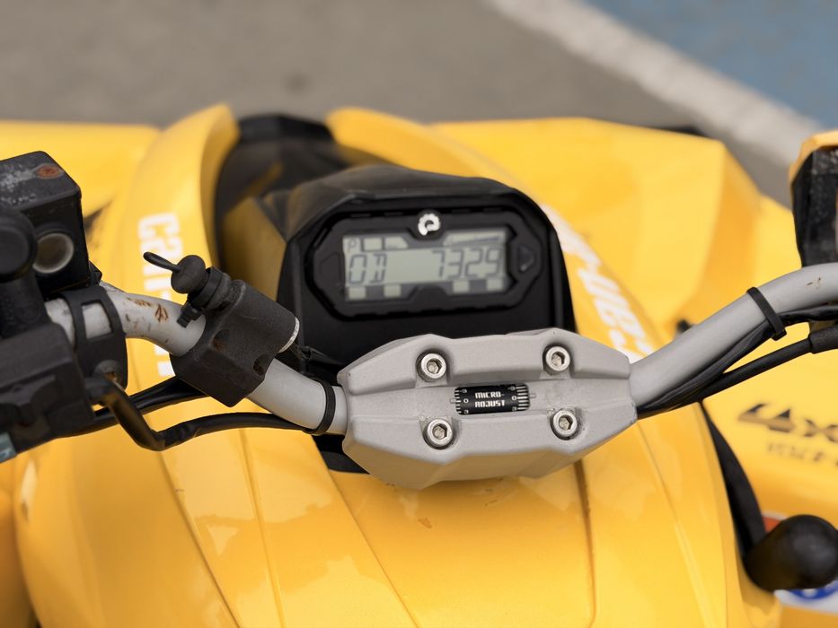 Can-Am Renegade 800R inmatriculat cu numar negru