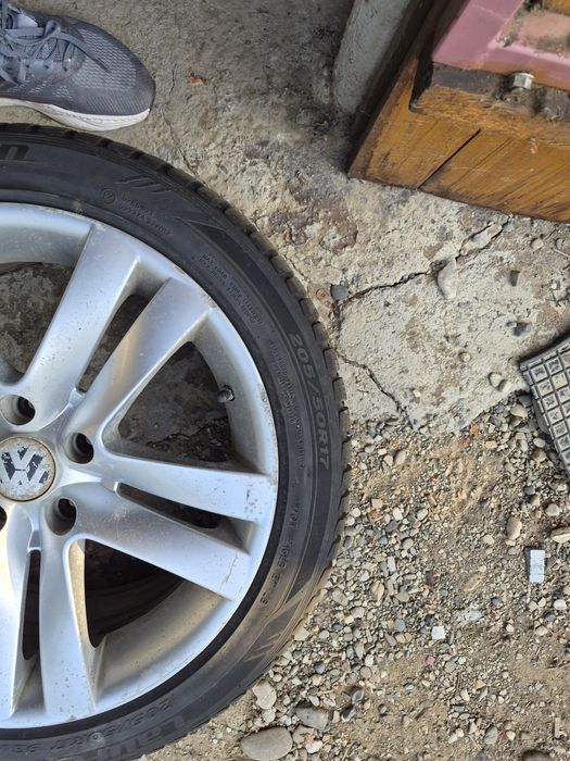 Jante aliaj cu anvelope  passat