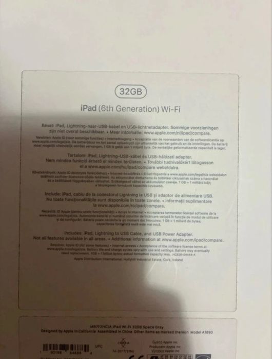 iPad 6th gen 32GB + fast charger