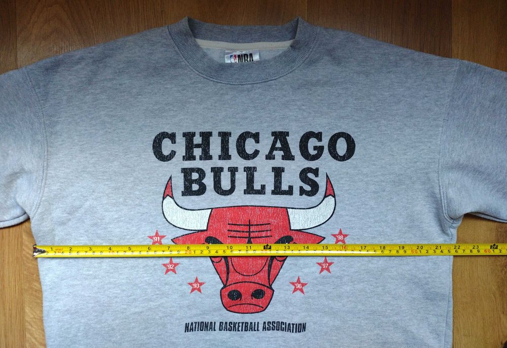 NBA / Chicago Bulls - мъжки суичър