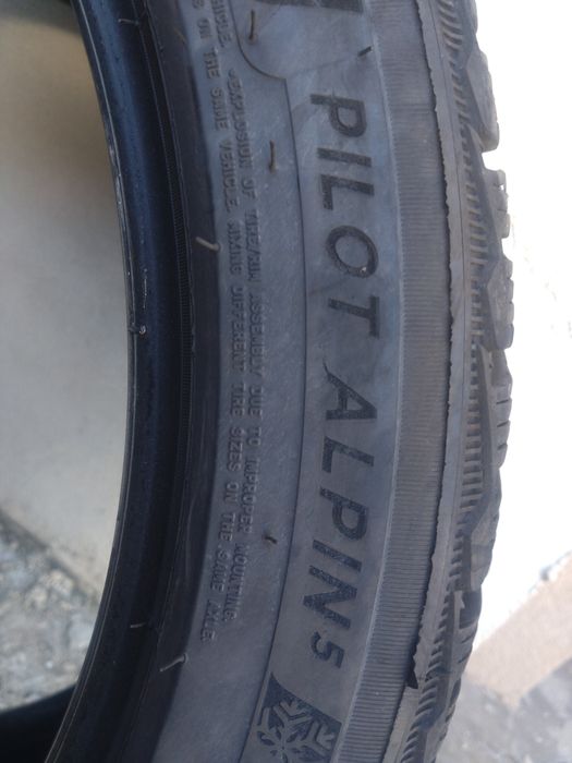 MICHELIN Pilot alpine 5