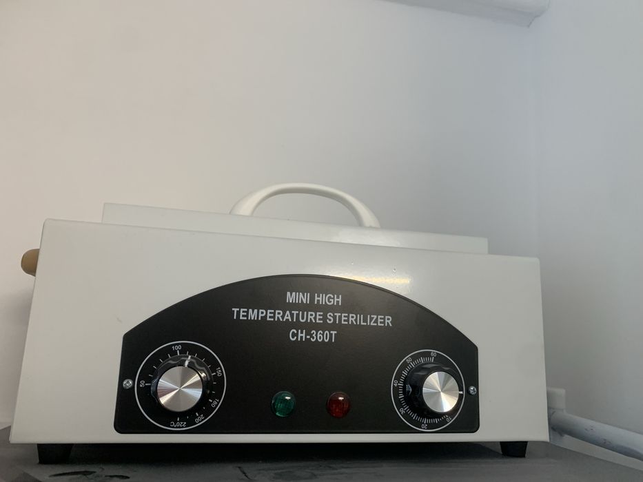Vand sterilizator instrumente