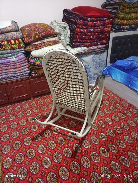 Кресло качели для отдыха