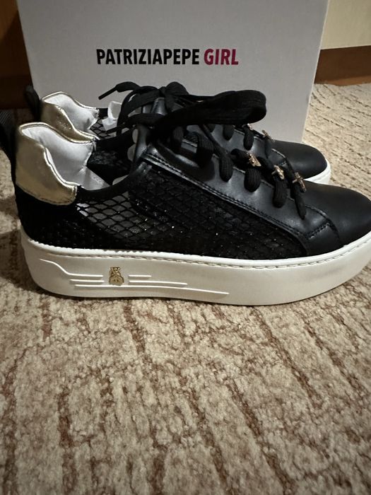 Patrizia Pepe маратонки