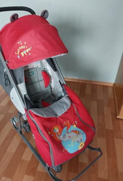 Продам сани коляска