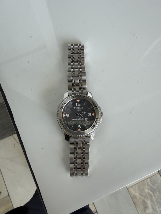 tissot navigator 3000