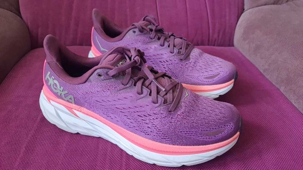 Adidasi alergare HOKA Clifton 8 marimea 40