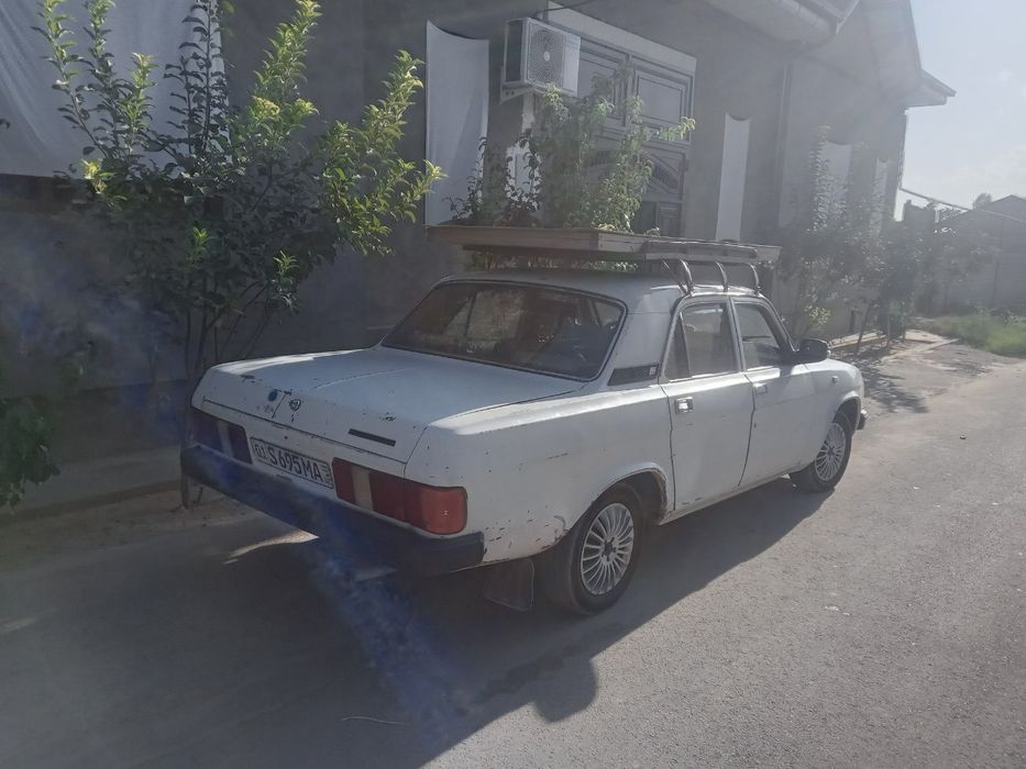 Gaz 31 029 Volga Sotiladi