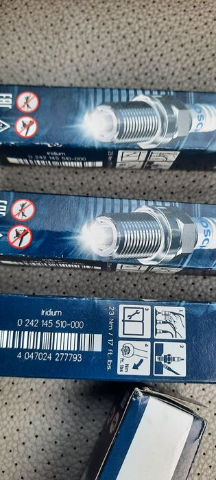 Запалителни свещи BOSH