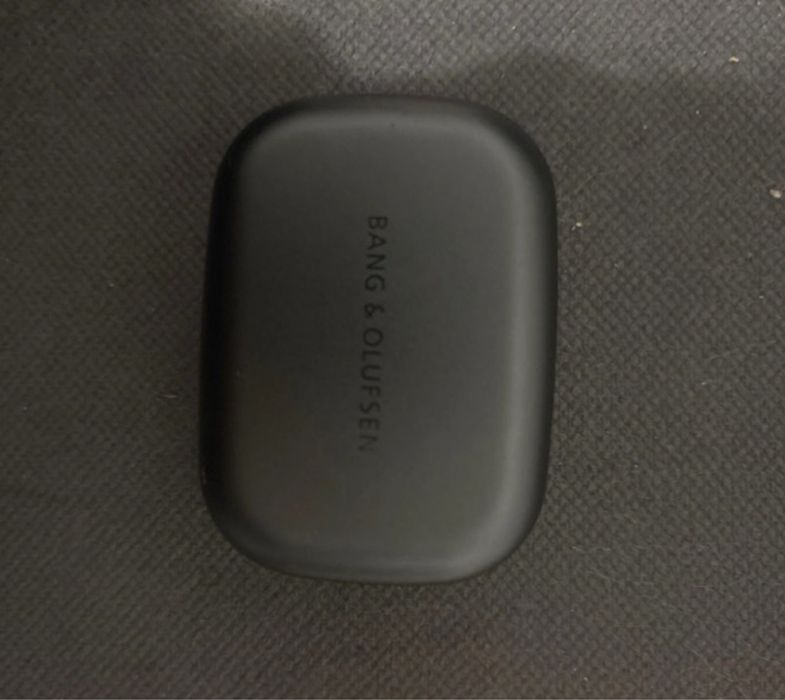 Casti wireless negre bang&olufsen