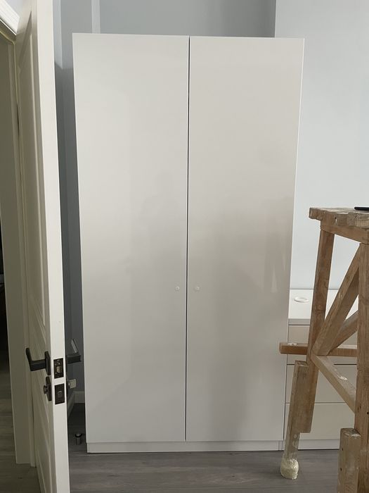 Шкаф, комод и стол