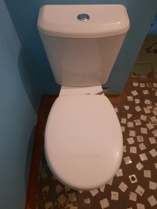 Продаётся бу унитаз