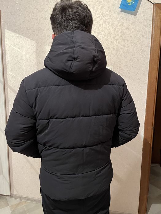 Продам куртку Calvin Klein Оригинал