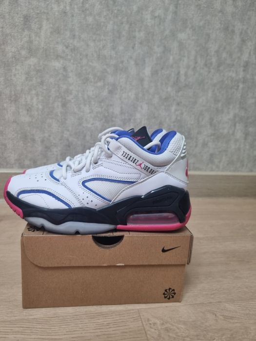 Оригинальные кроссовки Nike Air Jordan.