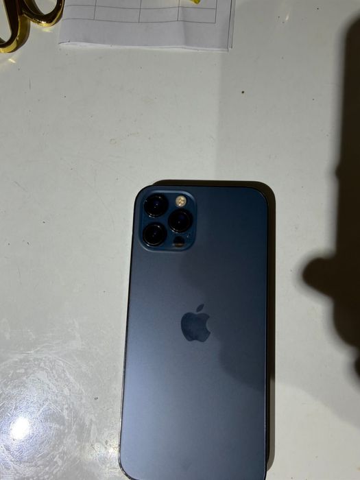 iphone 12 pro новый документімен