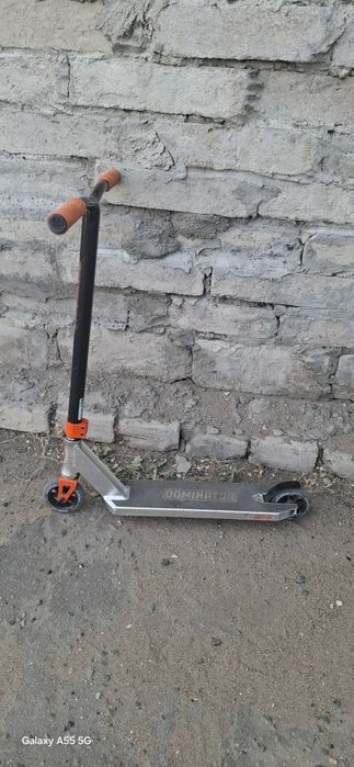 трюковой самокат парк
