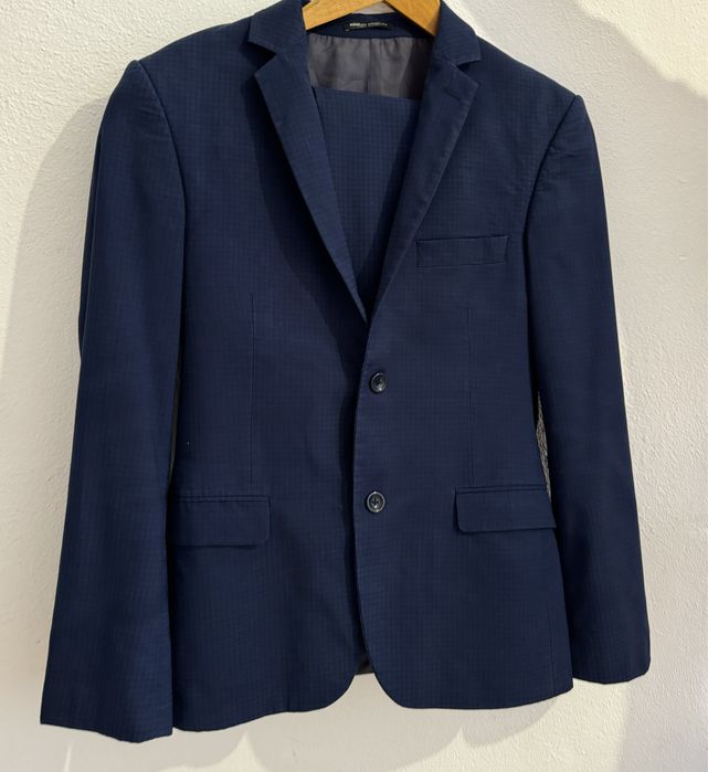 Продам брючный костюм