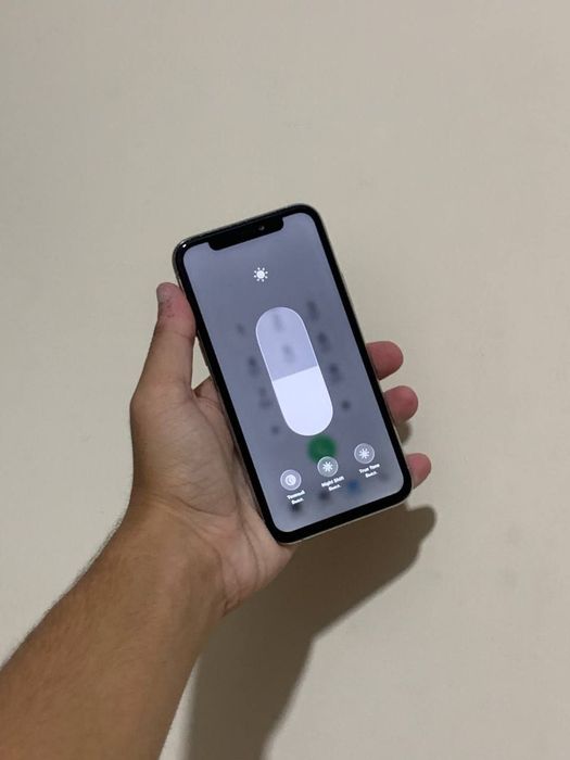 Iphone 11 pro 64gb srochna