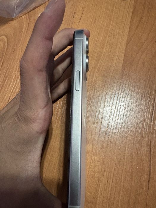 Продам айфон 15 pro max