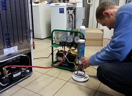 Ремонт холодильников Морозильников Холодильных витрин Выезд Мастера Ср